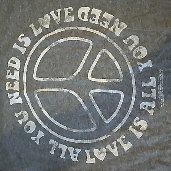 Lennon & McCarthy Beatles medium gray tee shirt - Picture 2 of 4